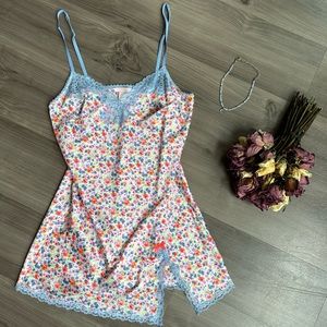 Victoria’s Secret Vintage Y2K Slip